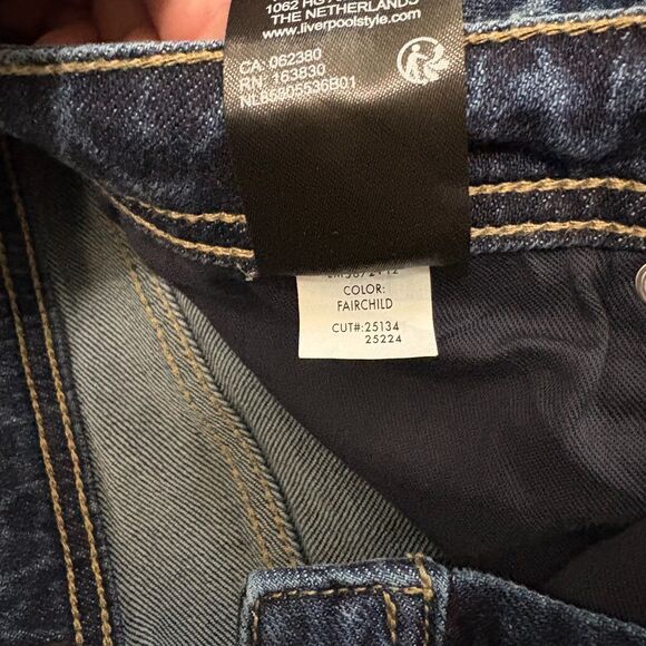 Liverpool the Keeper Boyfriend Jeans in Fairchild Wash Classic Denim Size 6 - Picture 9 of 9